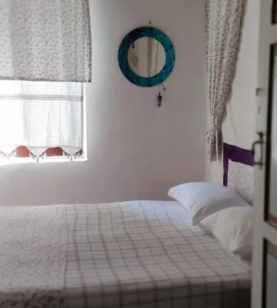 Hayat Alti Konukevi & Butik Guest house