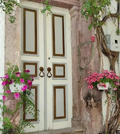Hayat Alti Konukevi & Butik Ayvalik