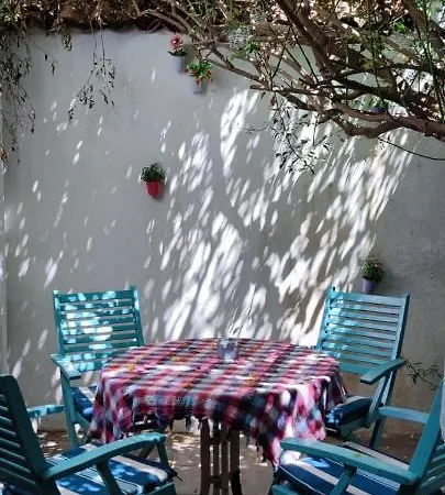 Hayat Alti Konukevi & Butik Guest house *
